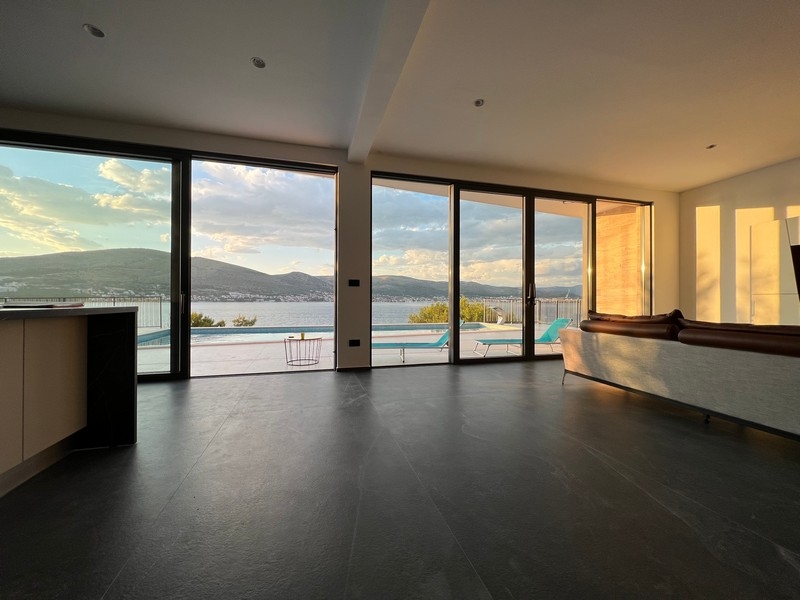 Kúpim prímorskú vilu v Chorvátsku - Panorama Scouting H1927, Stredná Dalmácia, Ostrov Čiovo Trogir.