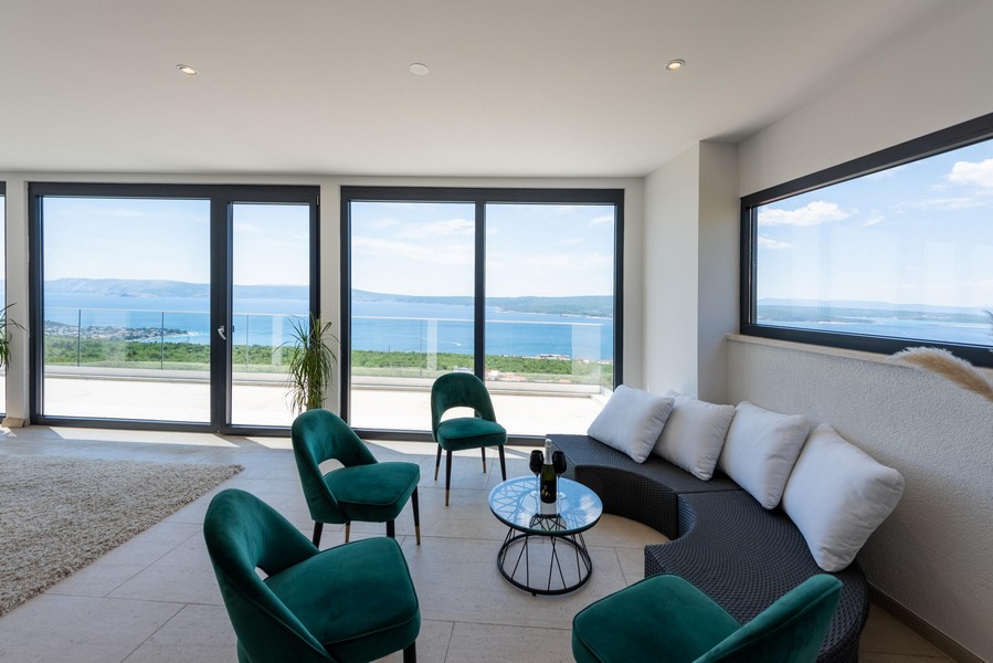 Zariadenie vily H1932 v Crikvenici, Chorvátsko - Panorama Skauting.