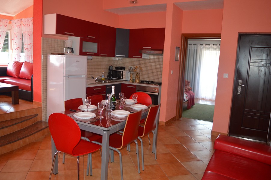 Kuchyňa nehnuteľnosti H2070 na predaj v Chorvátsku, ostrov Čiovo Trogir - Panorama Scouting.