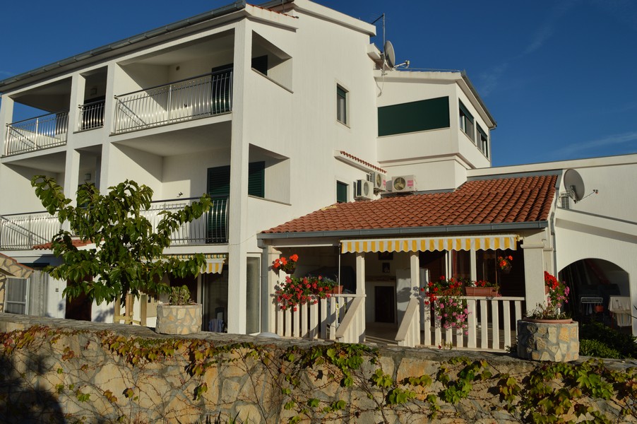 Predám dom v Chorvátsku, Stredná Dalmácia, ostrov Čiovo Trogir - Panorama Scouting Immobilien H2070, kúpna cena: 1 200 000 EUR - obrázok 4