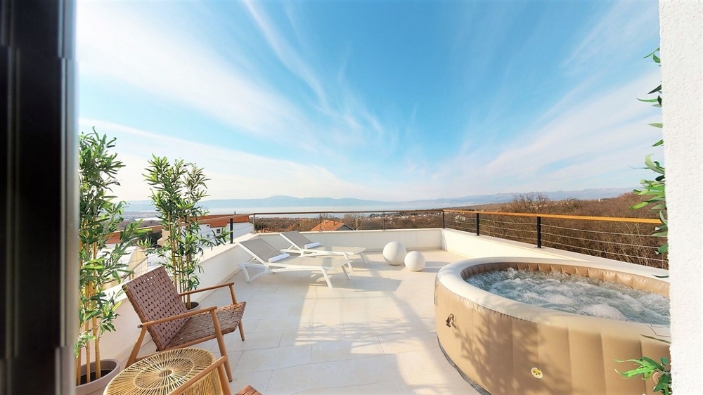 Moderné nehnuteľnosti v Chorvátsku na predaj - Panorama Scouting H2125, Ostrov Krk.