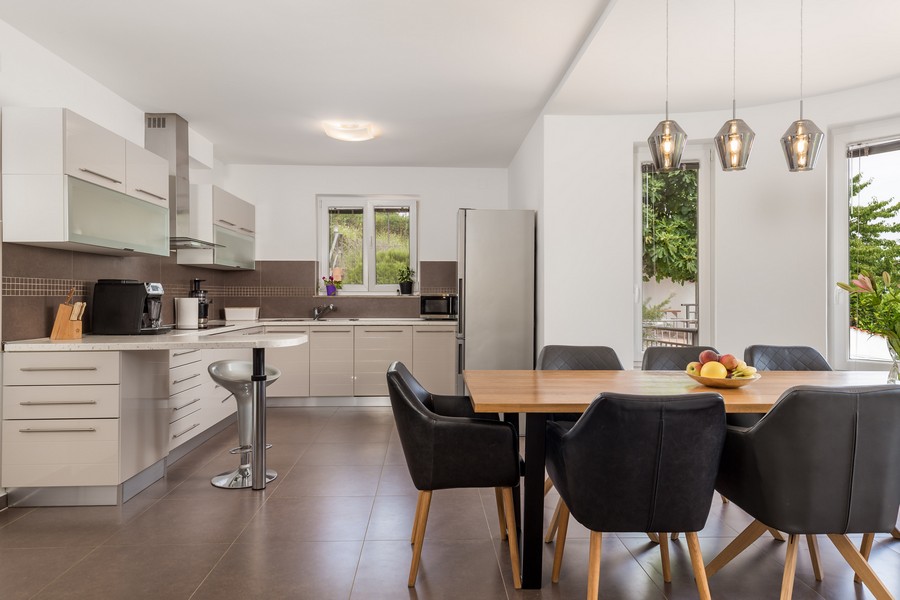 Predám vilu v Chorvátsku, Kvarnerský záliv, Opatija - Panorama Scouting Immobilien H2157, kúpna cena: 890 000 EUR - obrázok 10
