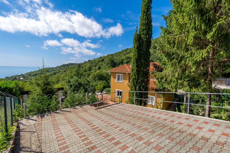 Nehnuteľnosti Opatija - Chorvátsko - Panorama Skauting.