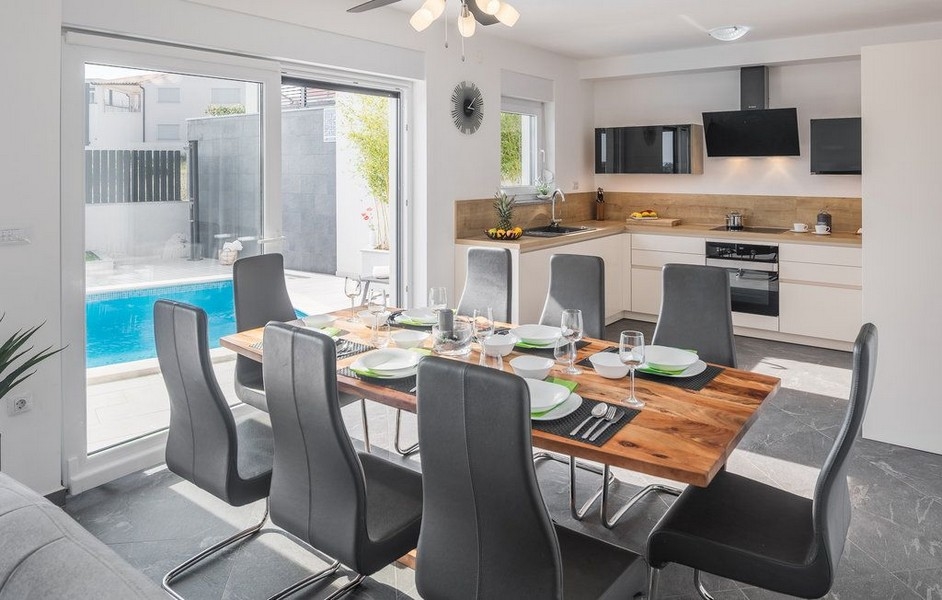 Nové a moderné nehnuteľnosti Chorvátsko - Panorama Skauting H2207.