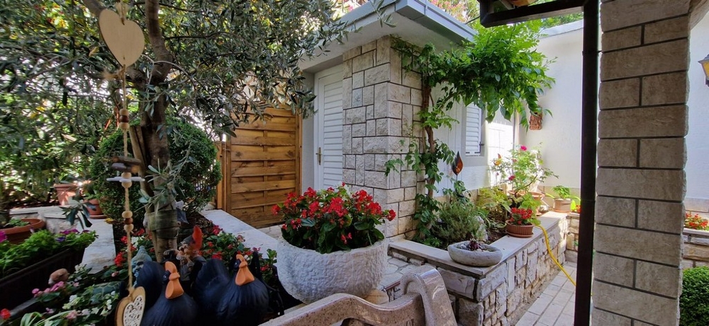 Nové a moderné nehnuteľnosti Chorvátsko - Panorama Skauting H2222.