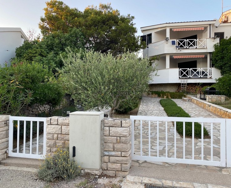 Kúpiť dom pri mori v Chorvátsku - Panorama Scouting H2344, Severná Dalmácia, Ostrov Pag.