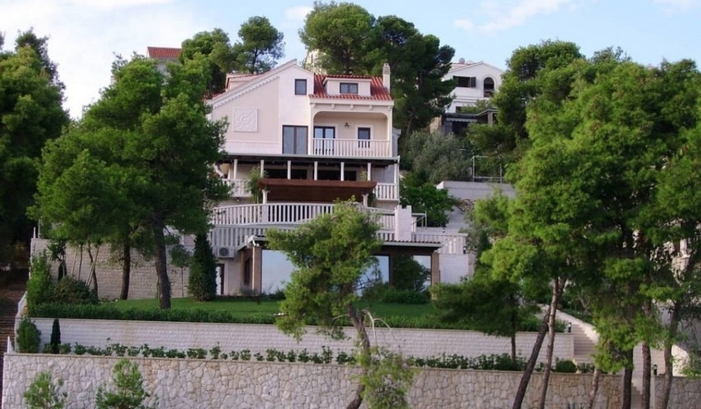 Tradičná vila na pobreží v Chorvátsku - Panorama Skauting.