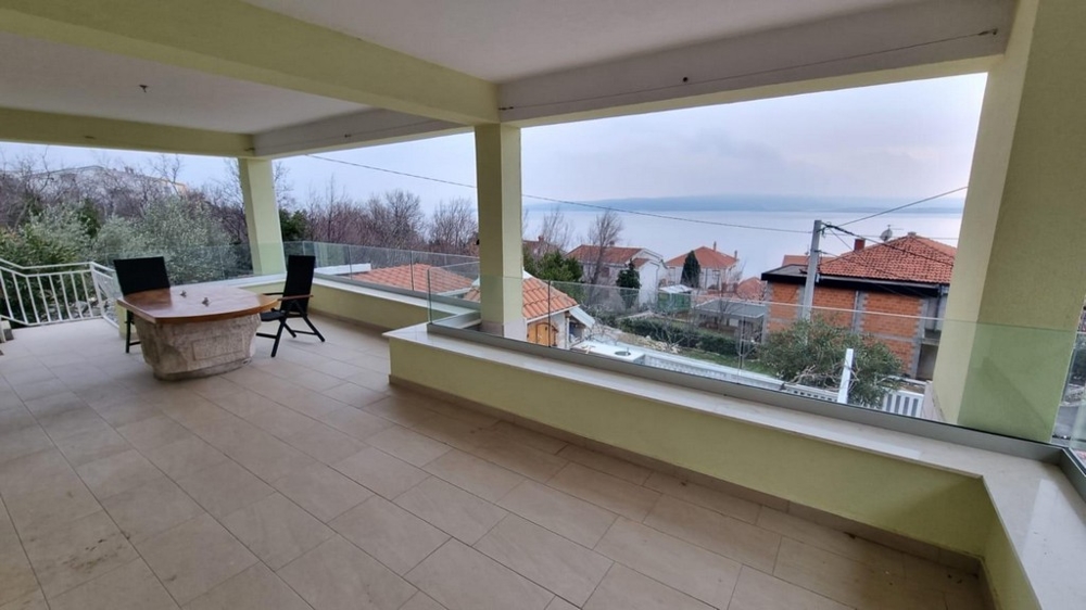 Výhľad na more zo všetkých poschodí