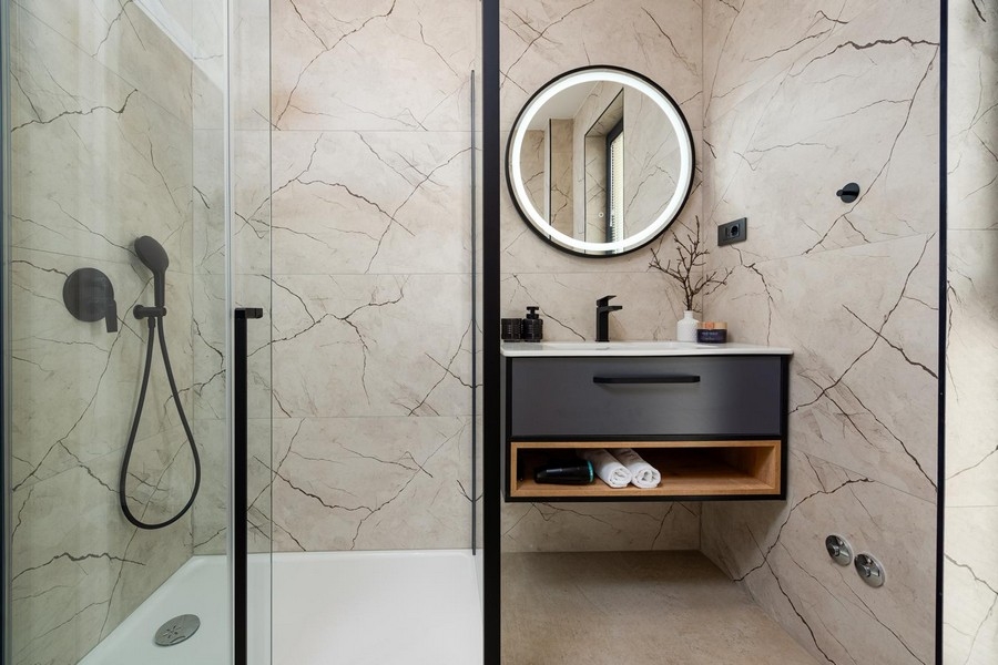 Moderná kúpeľňa v novostavbe