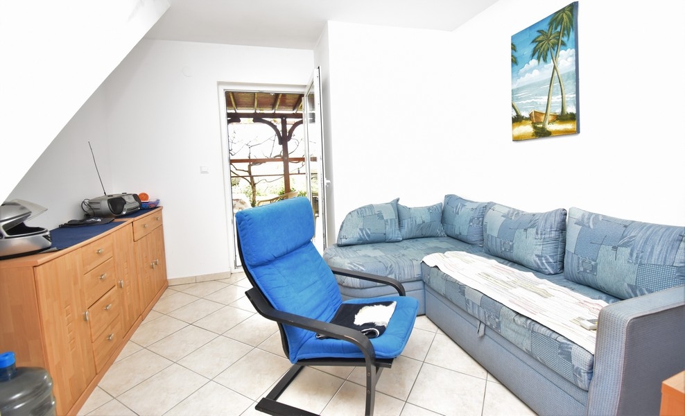 Študovňa na hornom poschodí.