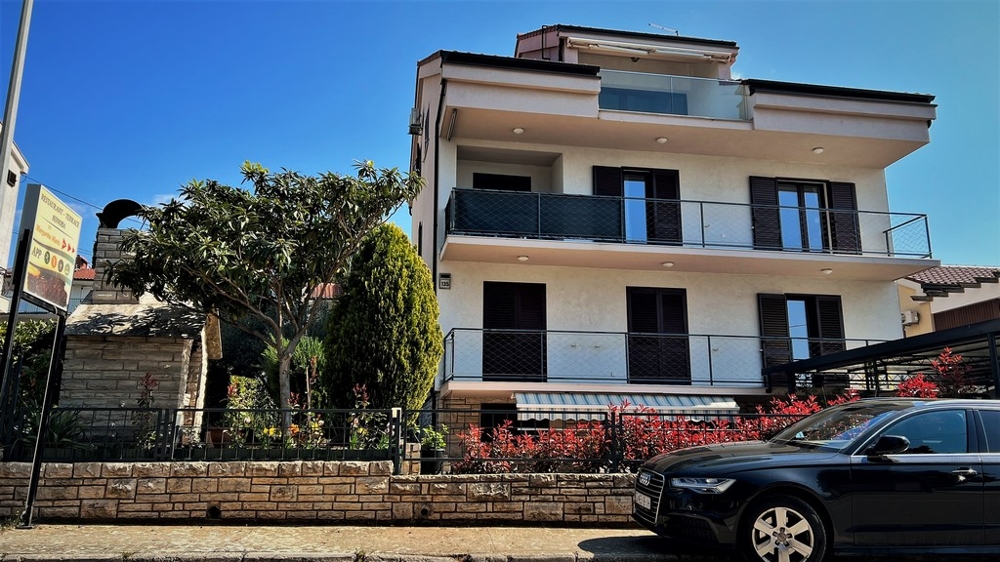 Nehnuteľnosti Chorvátsko - Predám dom blízko Biogradu, Zadarská oblasť.