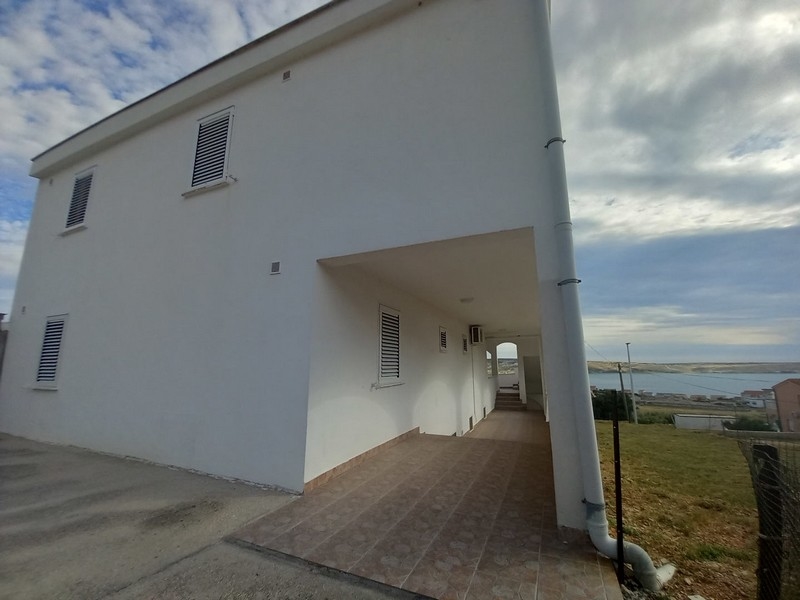 Priestranný apartmánový dom na ostrove Pag - Panorama Skauting