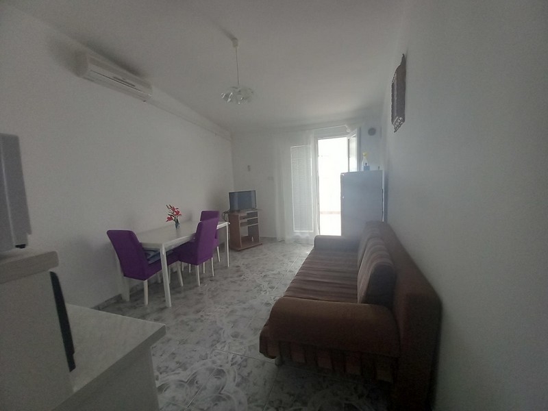 Každý apartmán má prístup na vlastný balkón s výhľadom na more