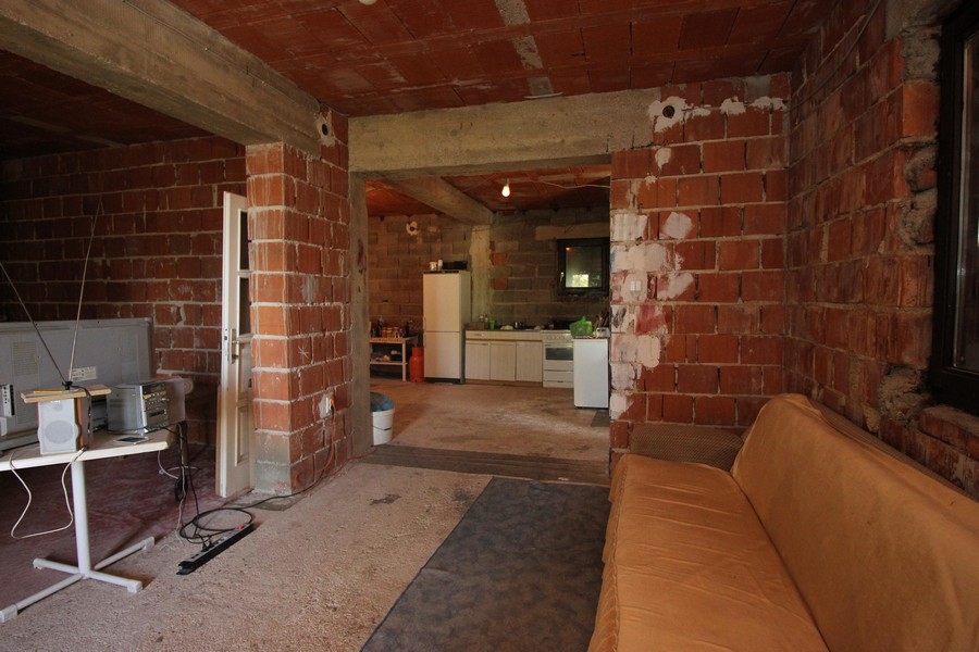 Konštrukcia škrupiny na hornom poschodí.