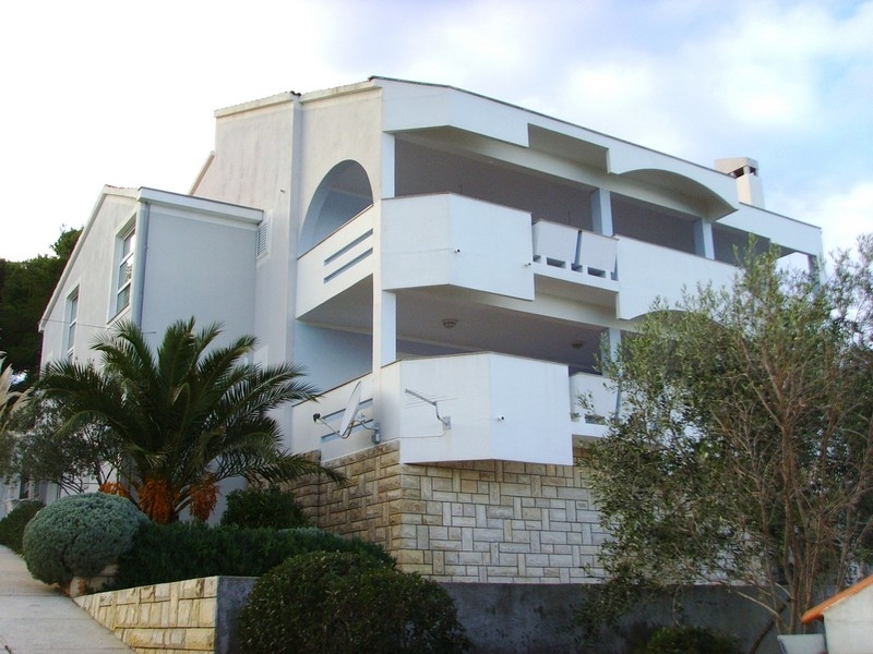 Veľká vila s potenciálom ako dovolenkový penzión v Chorvátsku - Panorama Skauting.