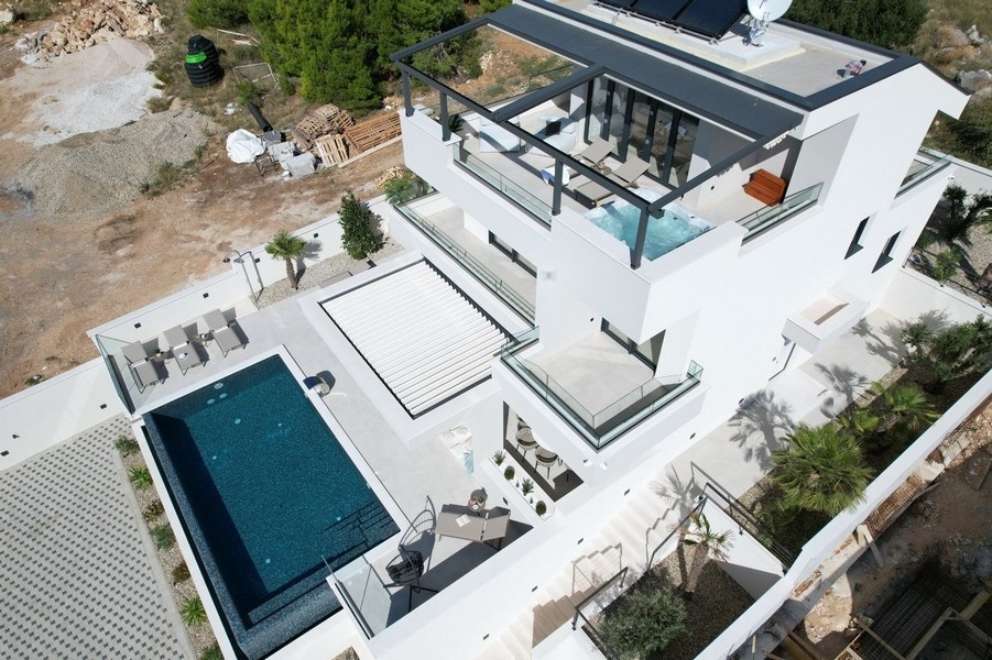 Panoramatický výhľad na more v Chorvátsku. H2679, Damatien, nehnuteľnosť v Splite.