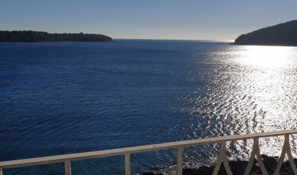 Výhľad na more z vily H2684 v Chorvátsku - Panorama Skauting.