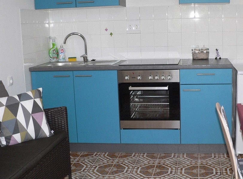 Kuchyňa dvojdomu H2685 na Korčule.