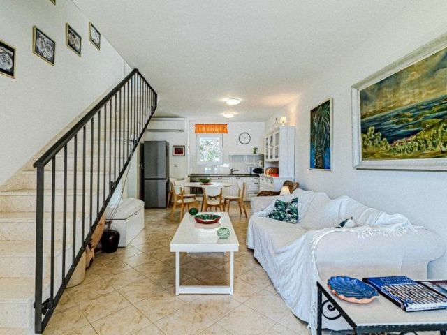 Dvojdom s klimatizáciou v Južnej Dalmácii