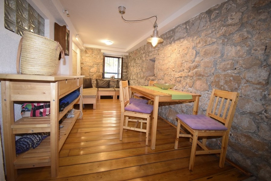 Útulný jedálenský kút.