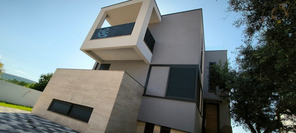 Vila so 4 spálňami a 4 kúpeľňami - H2770 - Nehnuteľnosti Chorvátsko