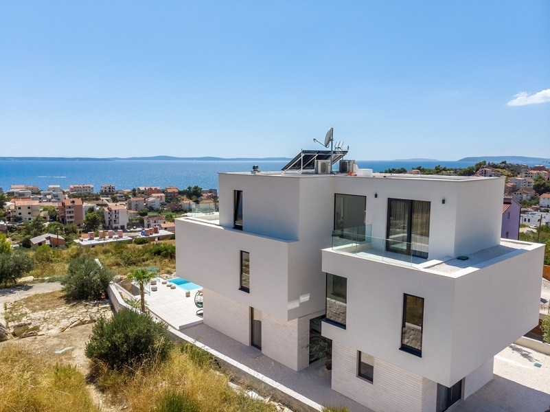 Vila s kvalitným zariadením v tichej lokalite