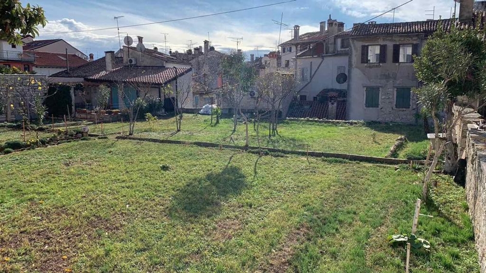 Vonkajší priestor.