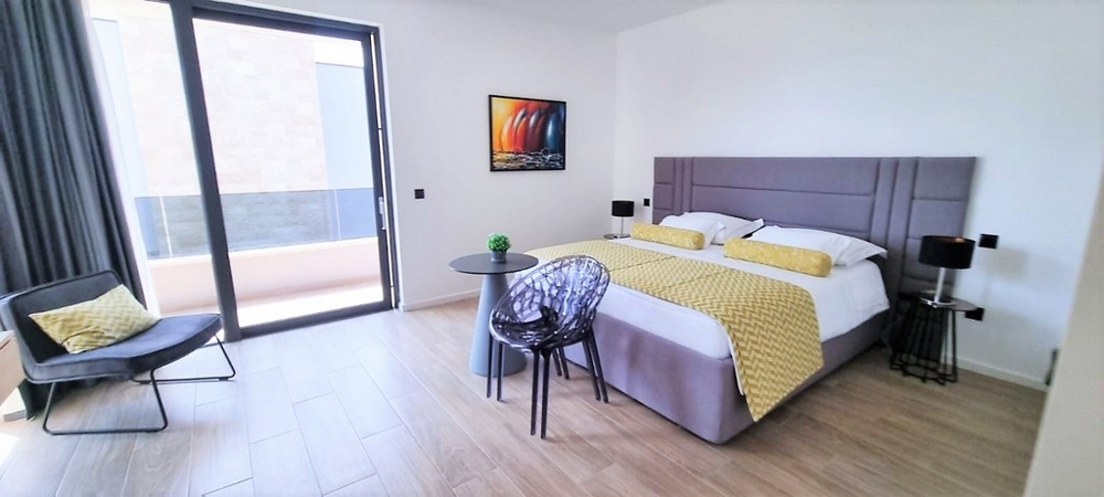 Vila so 4 spálňami a krásnym výhľadom na more