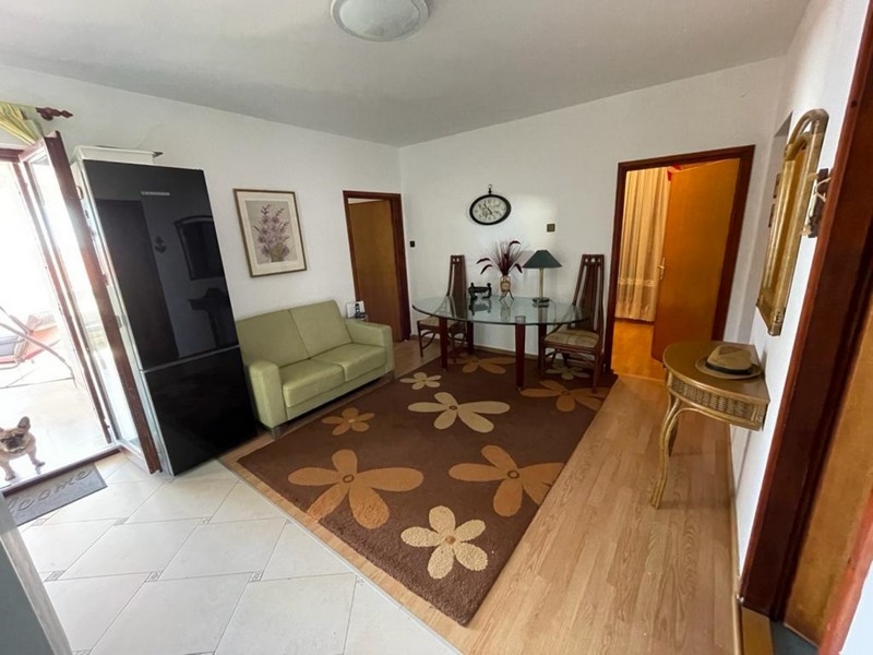 Svetlá a príjemná vstupná hala - kúpa nehnuteľnosti v Chorvátsku