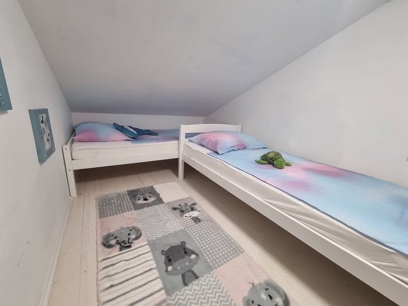 Galarie s 2 jednolôžkami