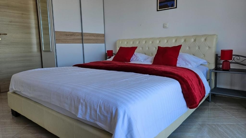 Vila s výhľadom na more ostrov Vis - H2846