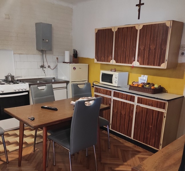 Zariadený dom s kuchyňou