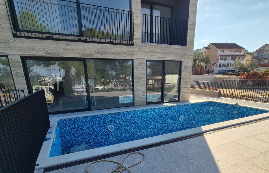 Kúpim vilu pri mori v Chorvátsku - Panorama Scouting H3047.