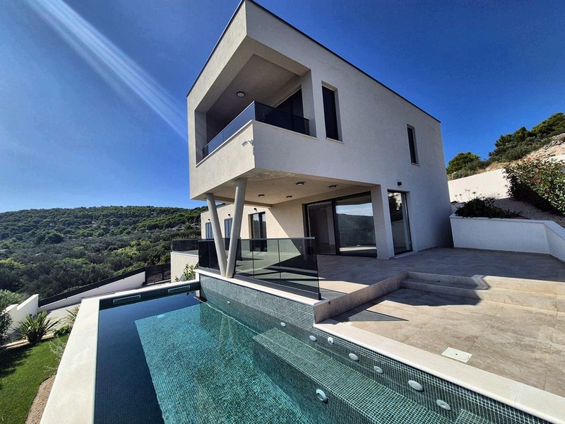 Nehnuteľnosť H3406 na ostrove Murter v Chorvátsku na predaj - Panorama Scouting.