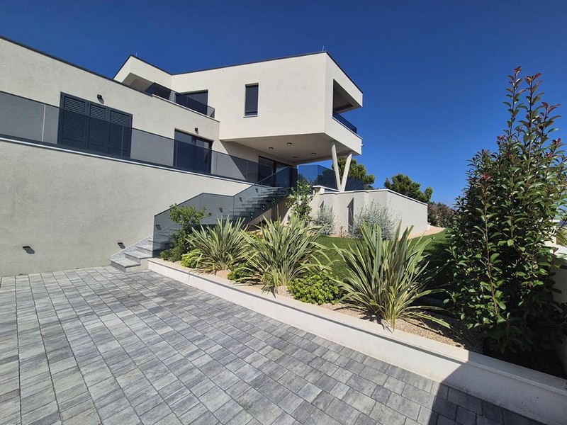 Predám vilu v Chorvátsku - nehnuteľnosť H3406 na ostrove Murter.