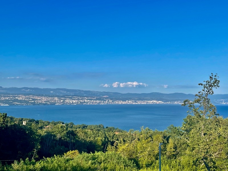 Výhľad na more z luxusnej nehnuteľnosti H3435 v Chorvátsku - Panorama Skauting.