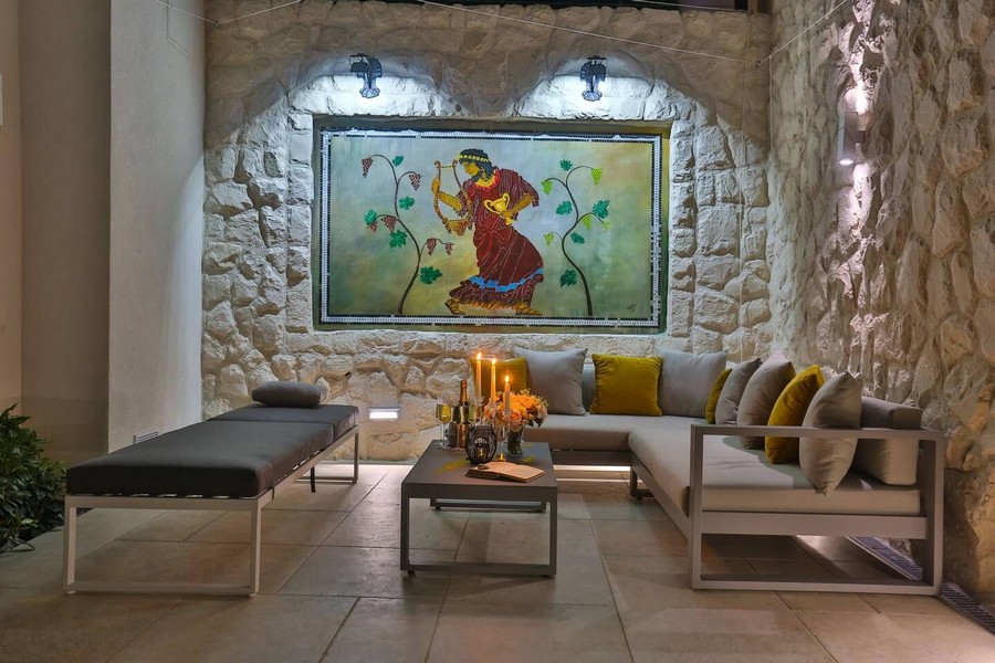 Útulné vonkajšie posedenie