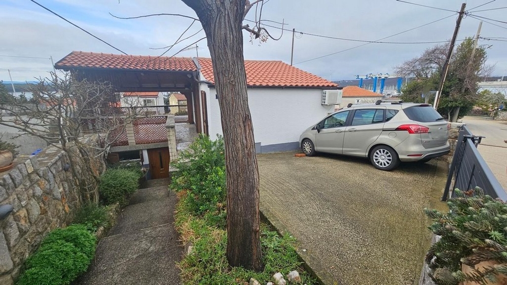 Kúpiť dom na ostrove Krk v Chorvátsku - Panorama Scouting H3518.