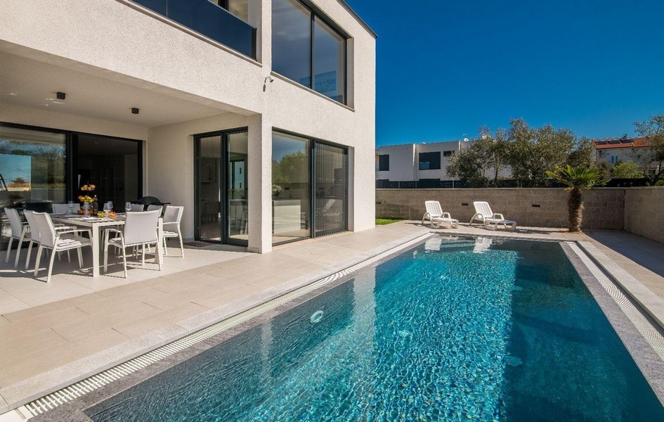 Vila s bazénom a terasou - nehnuteľnosť H3528, ostrov Krk.