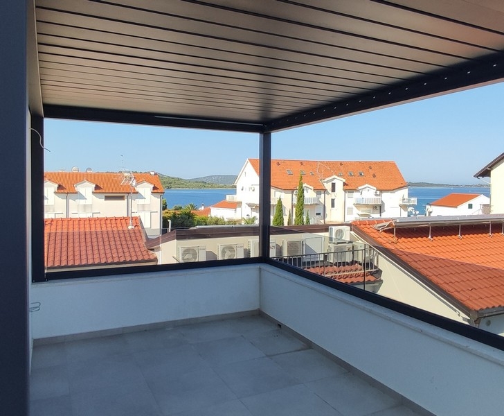 Výhľad na more z terasy nehnuteľnosti H3568.