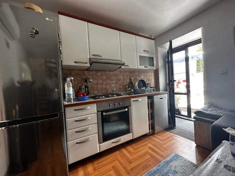 Kuchyňa s výstupom na terasu