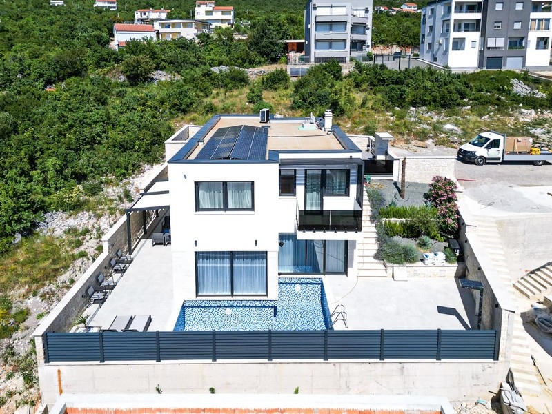 Kúpte si modernú vilu v Chorvátsku - Panorama Scouting H3630.