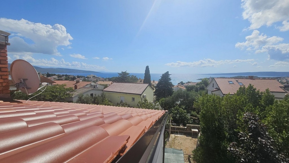 Výhľad na more z domu H3697 na Krku.