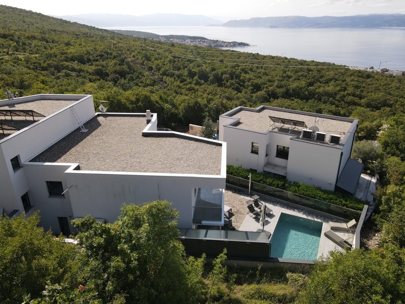 Luxusná vila na predaj v tichej lokalite v Crikvenici.