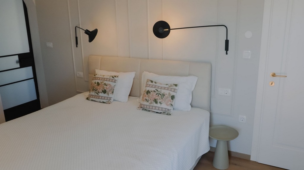 Spálňa nehnuteľnosti H3720 v Chorvátsku.