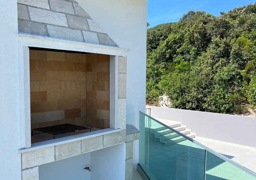 Grilovací gril Villa H3727 na Korčule.