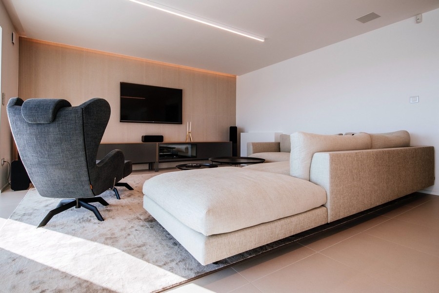 Elegantne zariadená obývacia izba - nehnuteľnosť H3729.