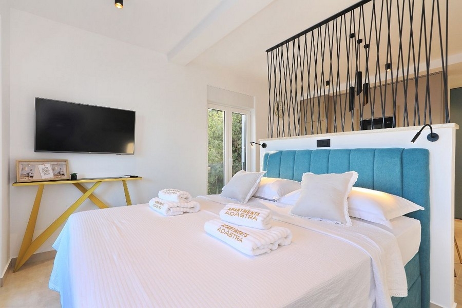 Spálňa so svetlým dizajnom