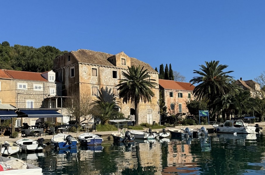 Dom na rekonštrukciu na predaj v Chorvátsku.