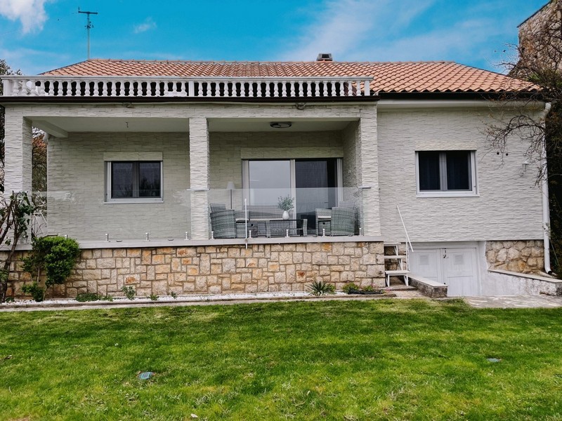 Kúpte si stredomorský dom v Chorvátsku - Panorama Scouting H3795.